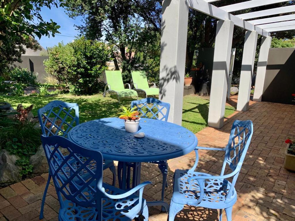 Anchor'S Rest Hotell Hermanus Exteriör bild