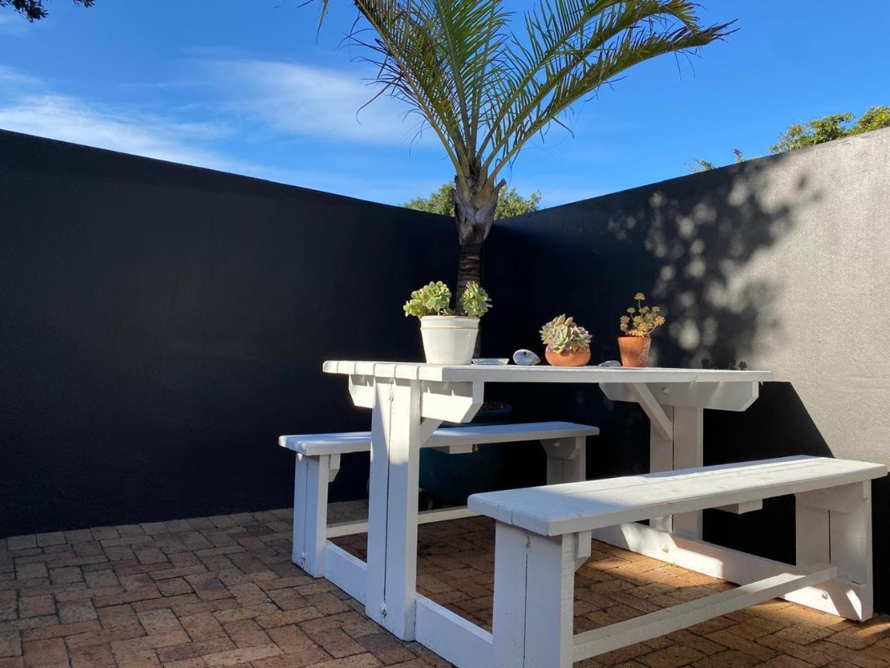 Anchor'S Rest Hotell Hermanus Exteriör bild